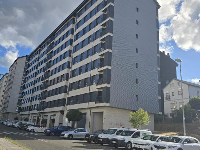 Piso en venta en Barbadás, Ourense