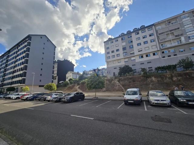 Piso en venta en Barbadás, Ourense
