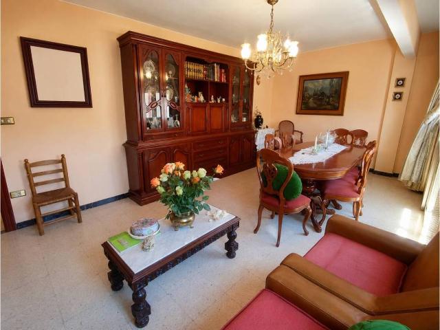 Piso en venta en Barbastro, Huesca