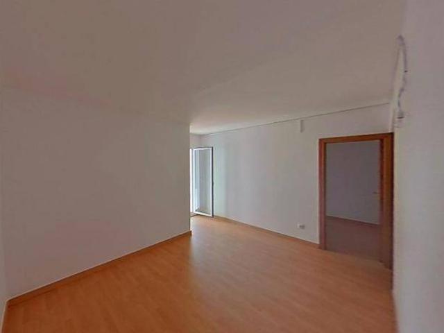 Piso en venta en Nou Barris, Barcelonès