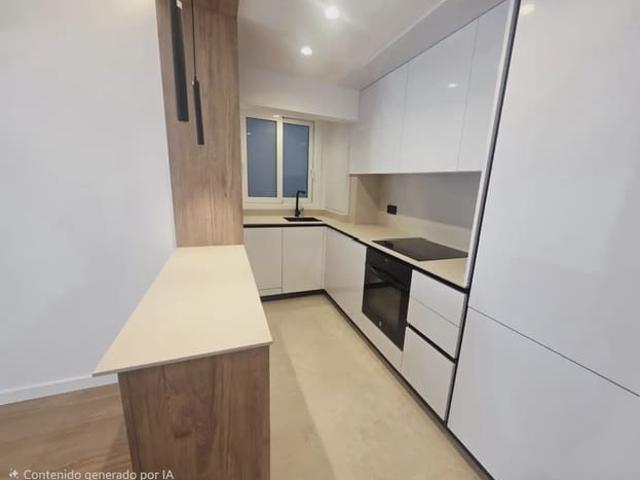 Piso en venta en Sants-Montjuïc, Barcelonès