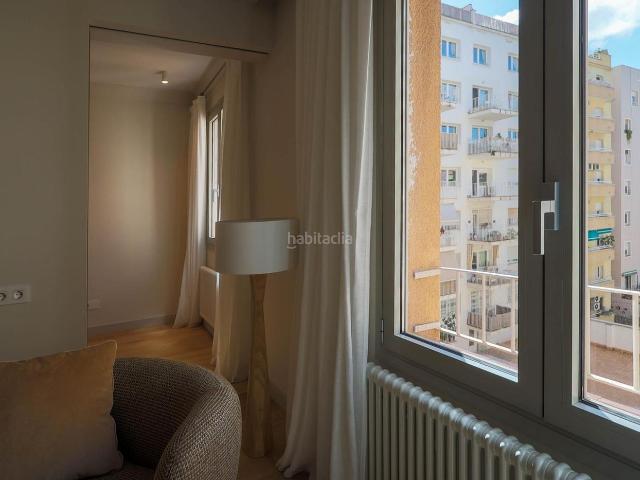 Piso en venta en Barcelona, les Corts