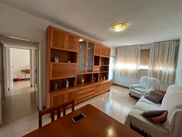 Piso en venta en Nou Barris, Barcelonès