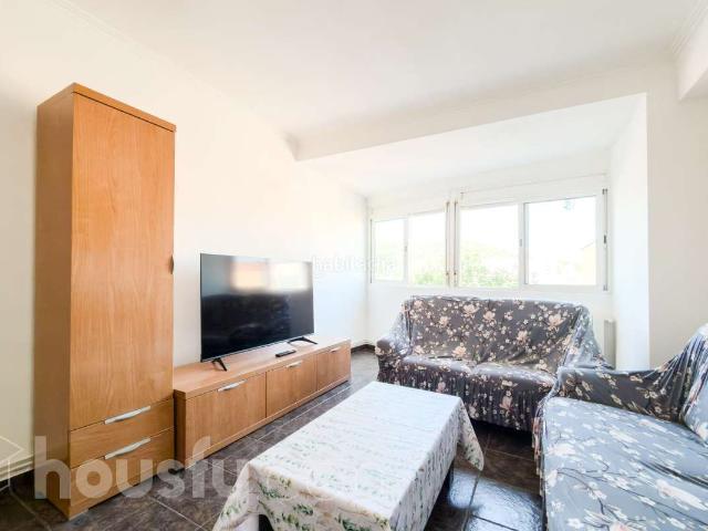 Piso en venta en Nou Barris, Barcelonès