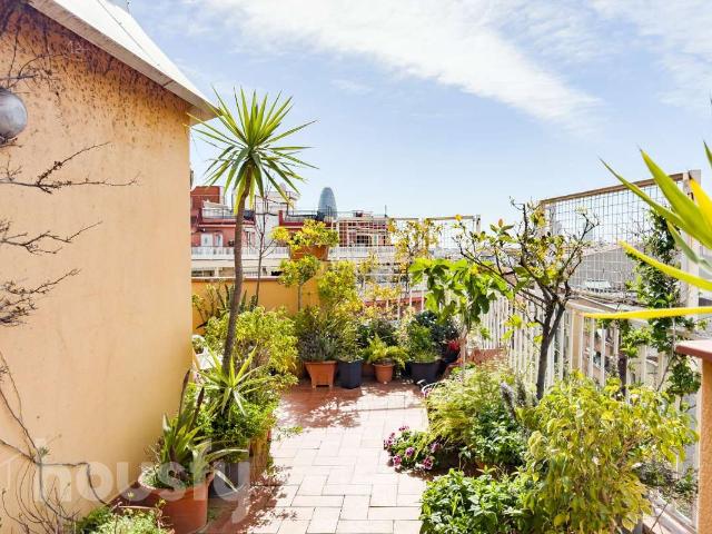 Ático en venta en Sant Martí, Barcelonès