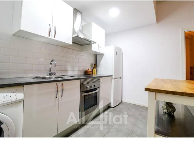 Piso en venta en Barcelona, el Poble-sec
