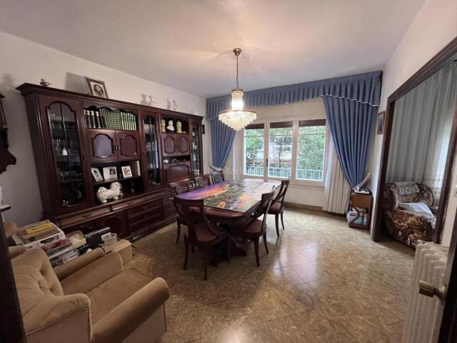 Piso en venta en Barcelona, el Guinardó
