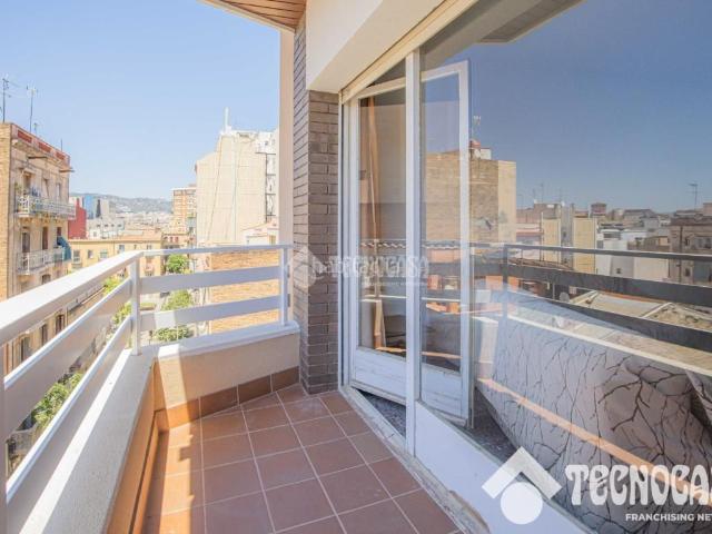 Piso en venta en Sants-Montjuïc, Barcelonès