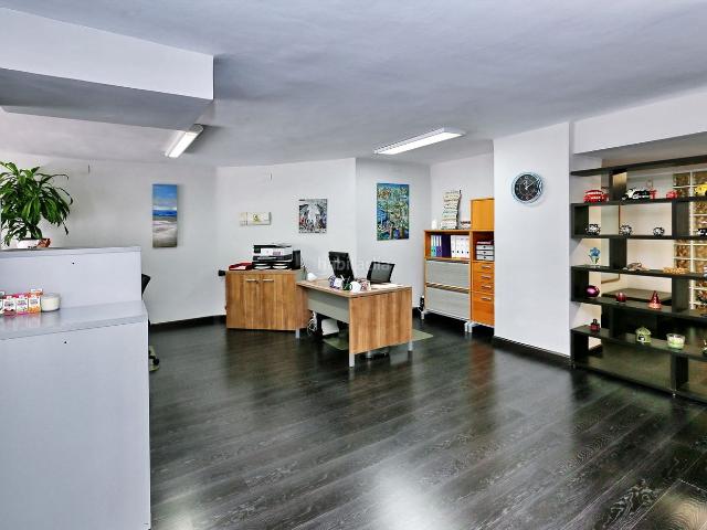 Piso en venta en Nou Barris, Barcelonès