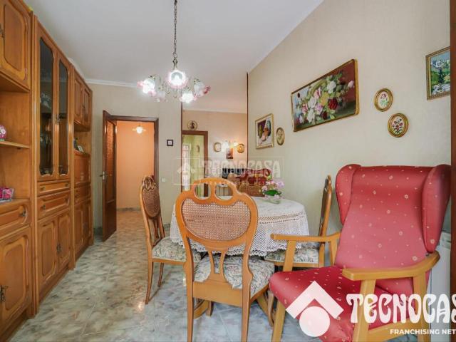 Piso en venta en Barcelona, la Guineueta