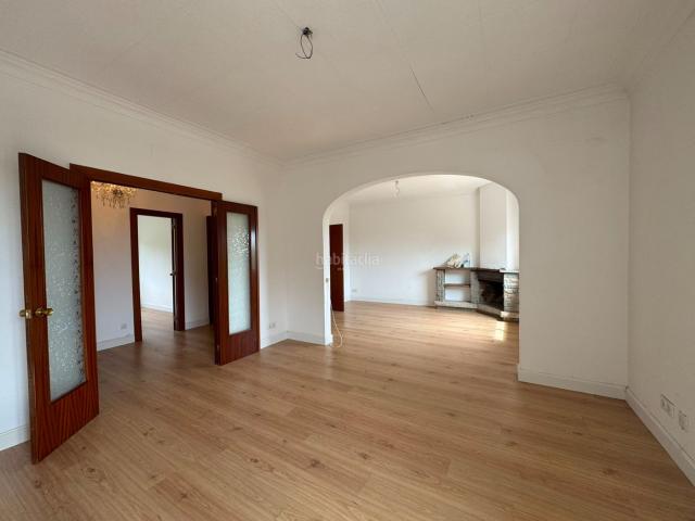 Piso en venta en Nou Barris, Barcelonès