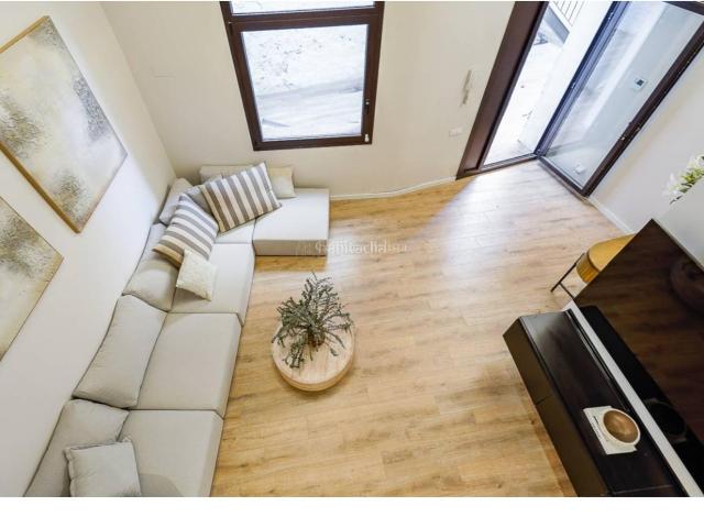 Piso en venta en Barcelona, la Salut
