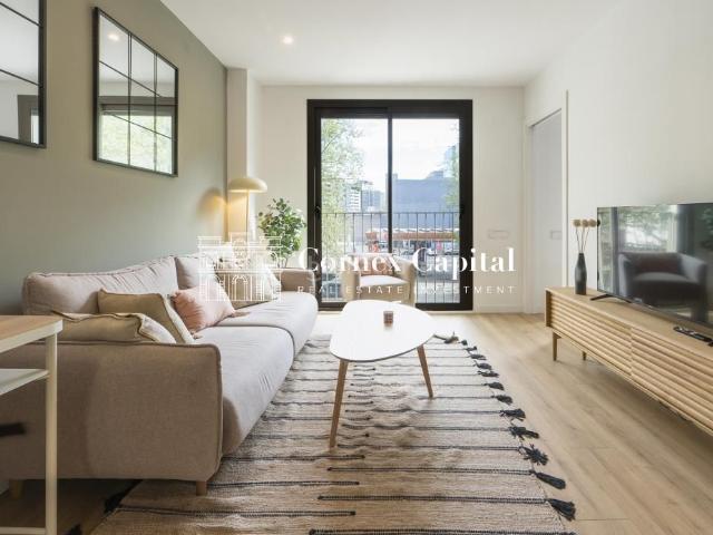 Piso en venta en Sant Martí, Barcelonès