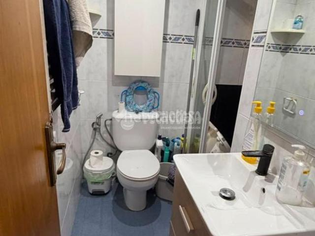 Piso en venta en Nou Barris, Barcelonès