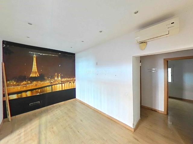 Piso en venta en Nou Barris, Barcelonès