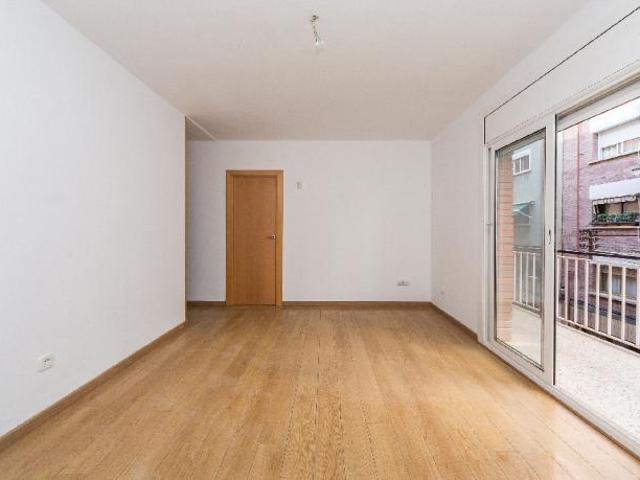 Apartamento en venta en Nou Barris, Barcelonès