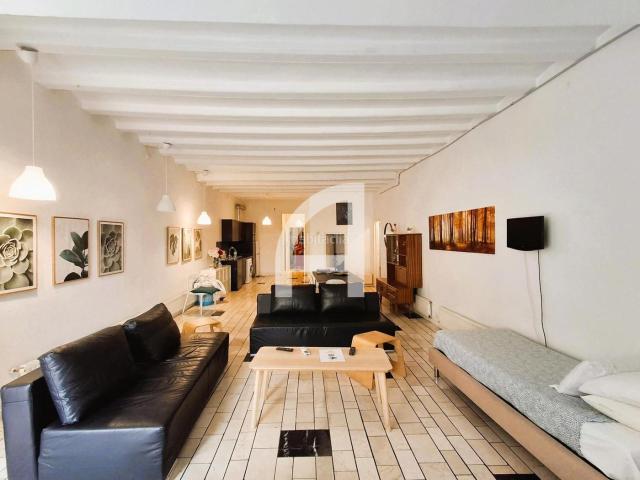 Piso en venta en Barcelona, el Raval