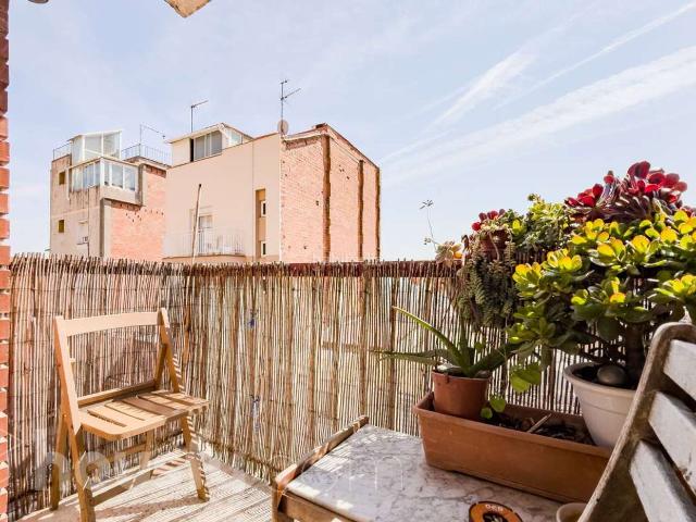 Piso en venta en Nou Barris, Barcelonès