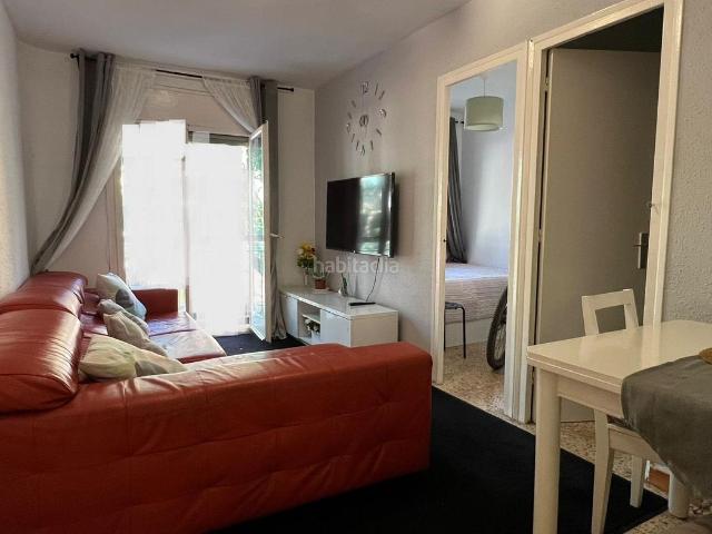 Piso en venta en Barcelona, les Roquetes