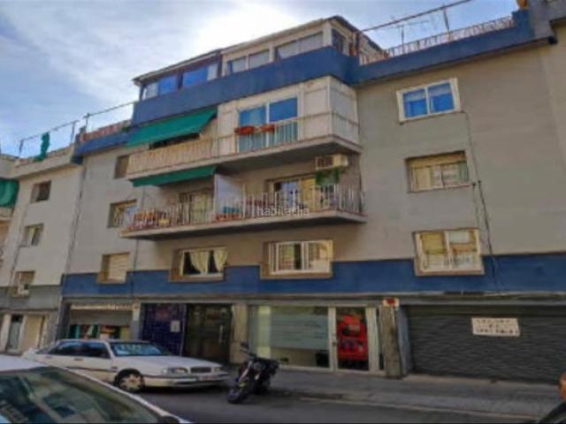 Piso en venta en Barcelona, les Roquetes