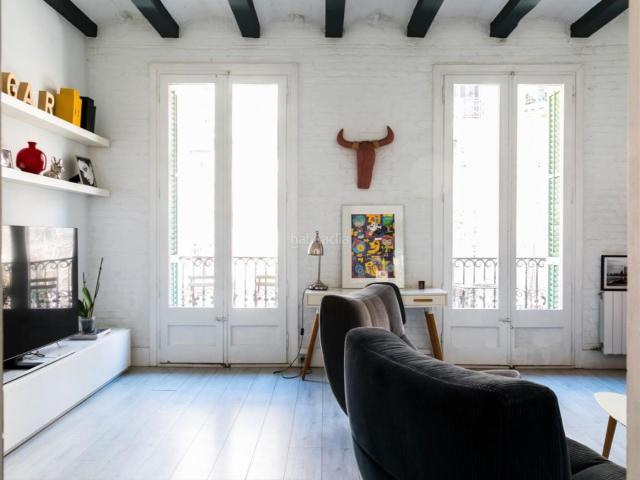 Piso en venta en Barcelona, Sant Antoni