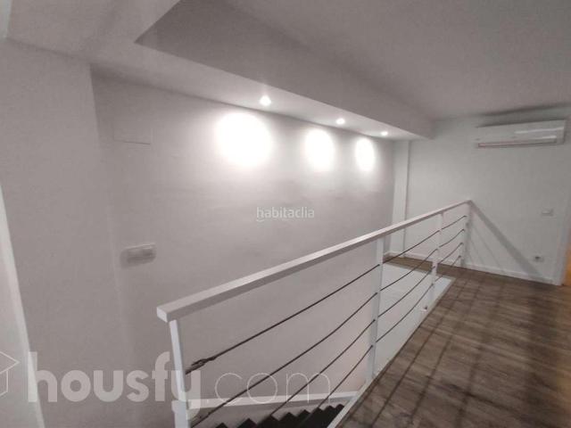 Piso en venta en Barcelona, Sants-Badal