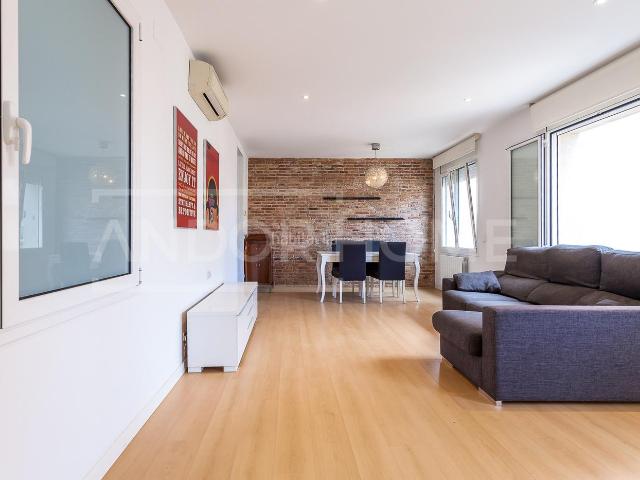 Piso en venta en Barcelona, Sants