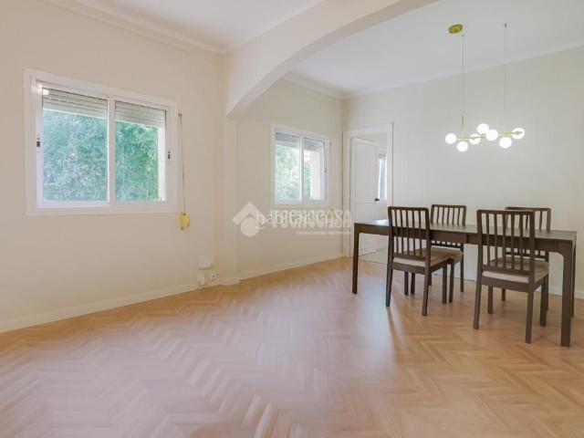 Piso en venta en Nou Barris, Barcelonès
