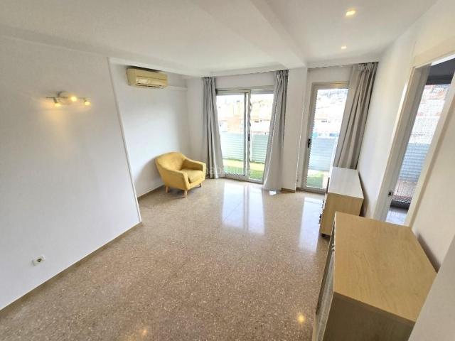 Piso en venta en Nou Barris, Barcelonès