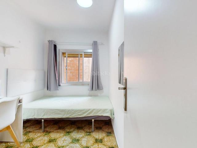 Piso en venta en Barcelona, Verdun