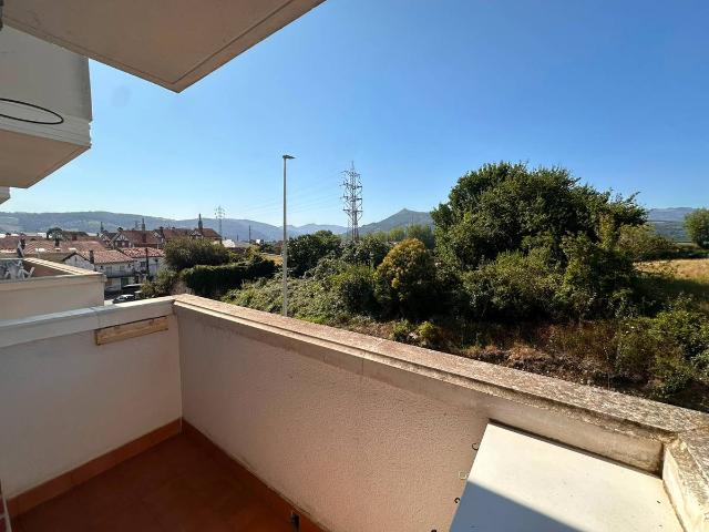 Piso en venta en Paderne, Cantabria