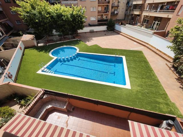 Piso en venta en Barberà Del Vallès, Barri Antic