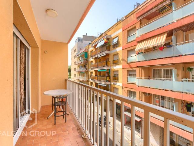 Piso en venta en Vilanova I La Geltrú, Centrevila