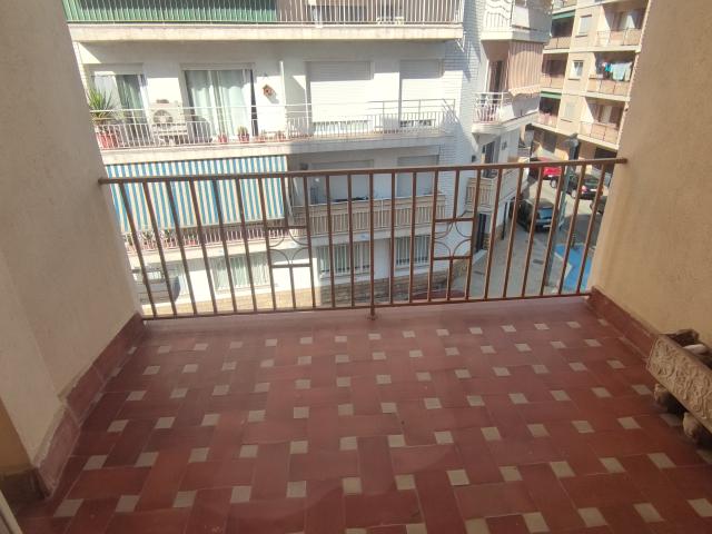 Piso en venta en Vilanova I La Geltrú, Centrevila