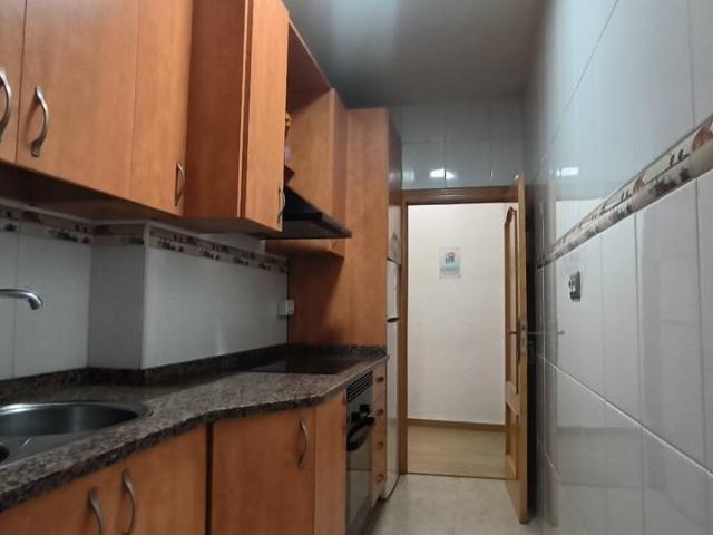 Piso en venta en Almedina, Almería
