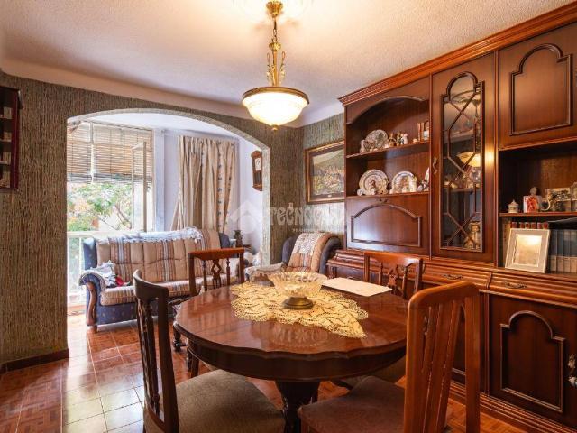 Piso en venta en Centro, Comarca de la Vega de Granada