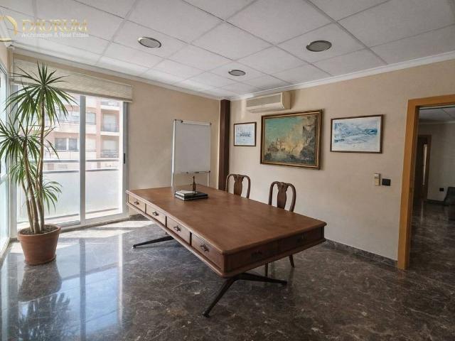 Piso en venta en Casco Antiguo - Santa Cruz - Ayuntamiento, Alacant / Alicante