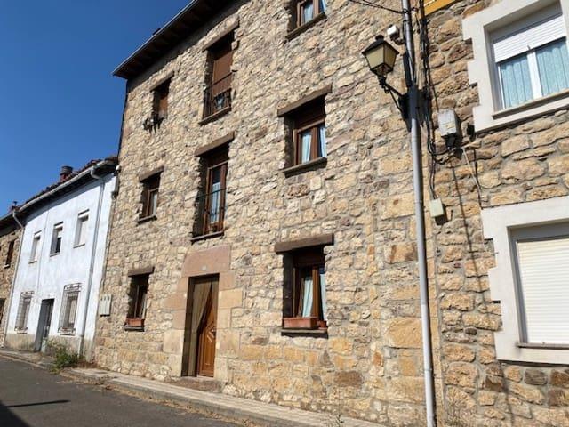 Chalet en venta en Barruelo De Santullán, Castilla y León