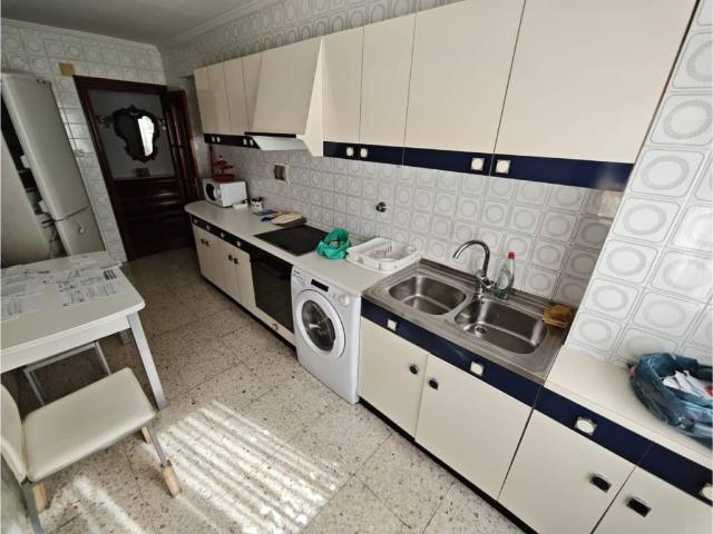 Piso en venta en Basauri, Guipúzcoa