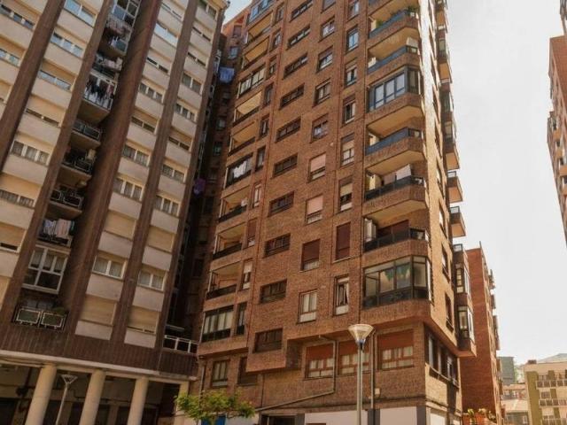 Piso en venta en Basauri, Guipúzcoa