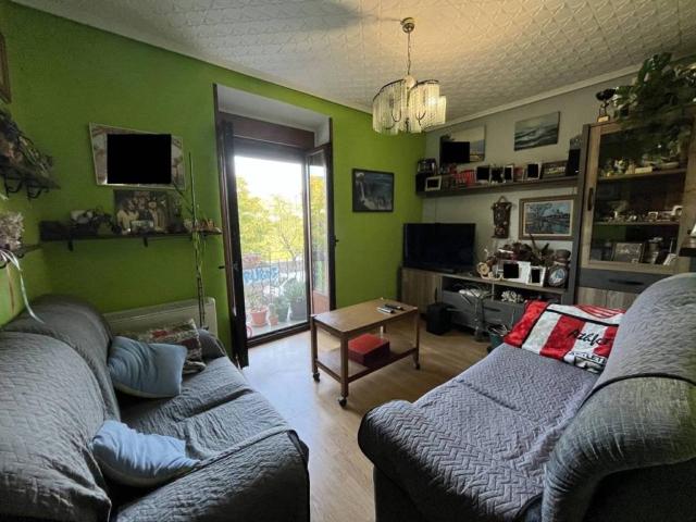 Piso en venta en Basauri, Guipúzcoa