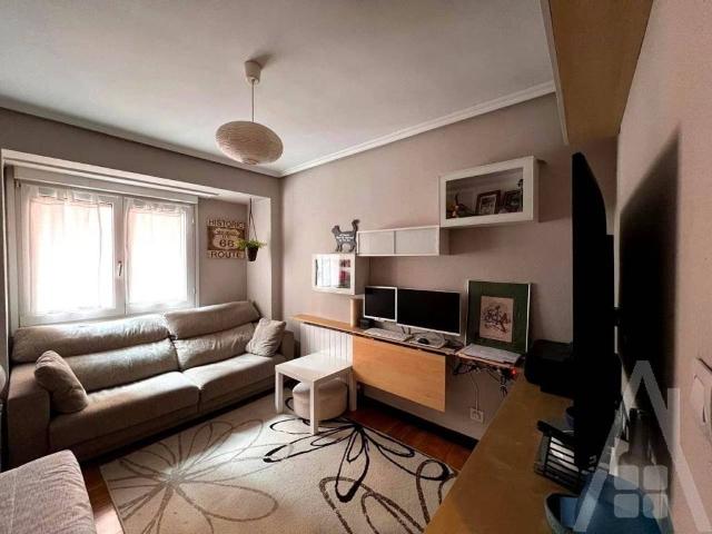 Piso en venta en Basauri, Guipúzcoa