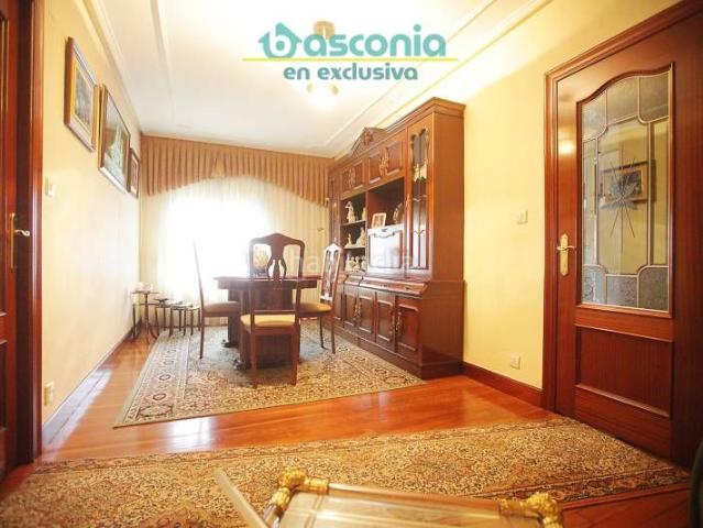 Piso en venta en Ariz, Basauri