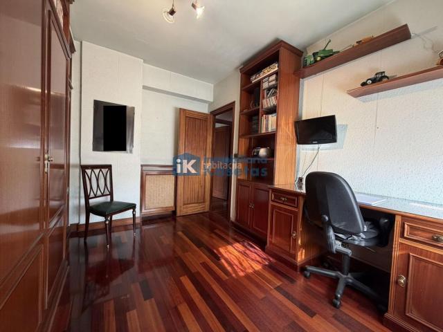 Piso en venta en Ariz, Basauri