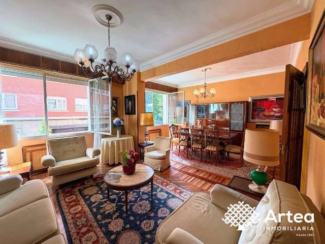 Piso en venta en Ibaiondo, Bilbao