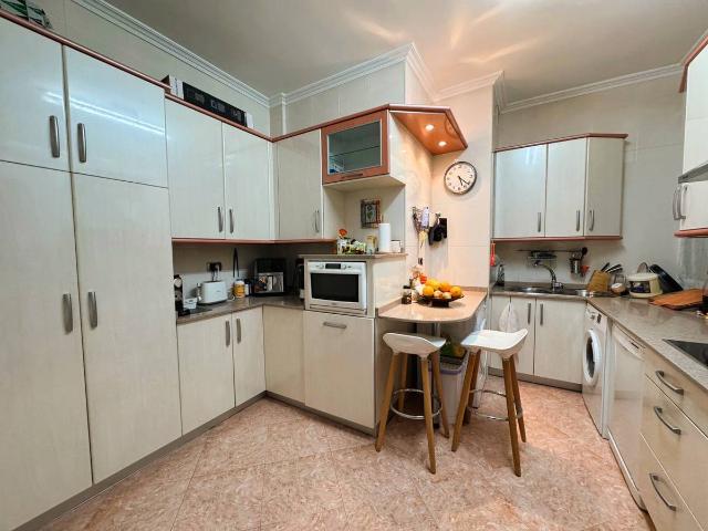Piso en venta en Bilbao, Casco Viejo