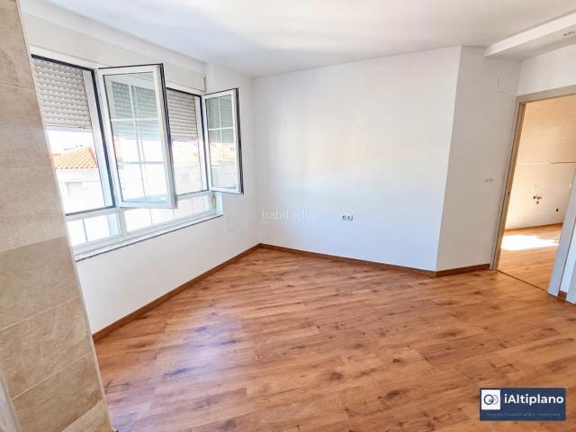Piso en venta en Baza, Granada