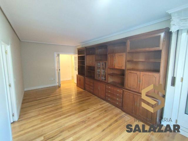 Piso en venta en Ibaiondo, Bilbao
