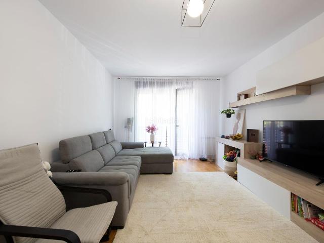 Piso en venta en Begues, Barri Campamà Piso en venta en Begues, Barri Campamà