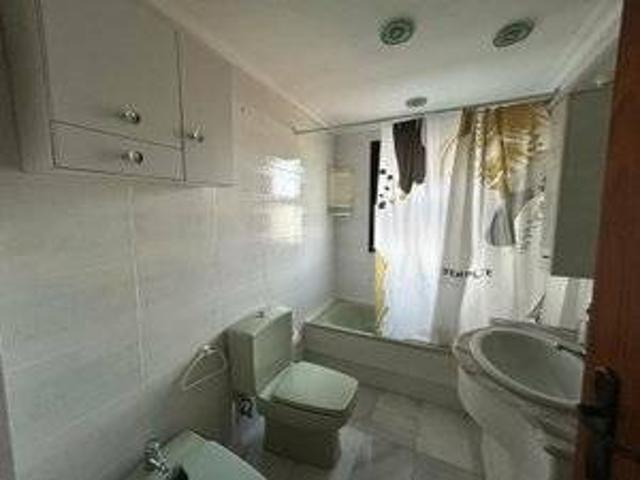 Piso en venta en Barriada Islas Canarias, Costa del Sol Occidental